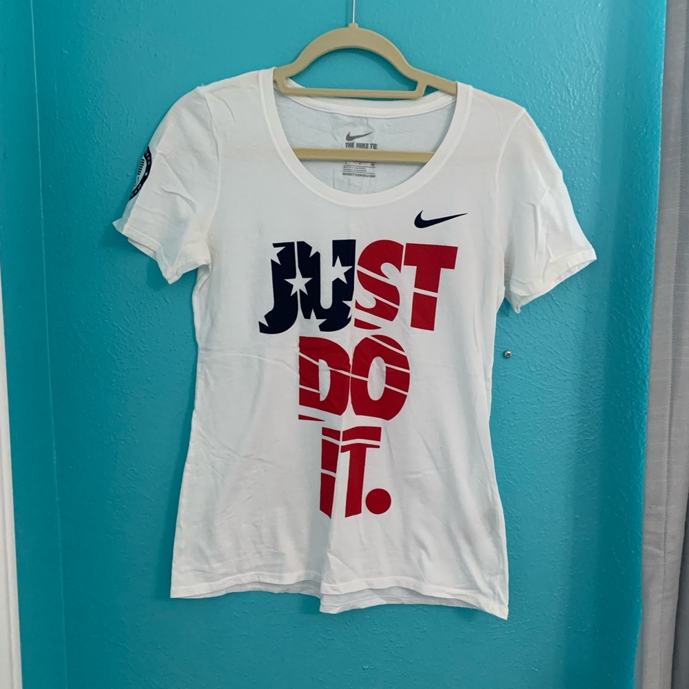 Nike T-Shirt